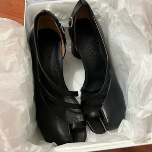 Maison margiela ssense exclusive tabi exposed toe ankle heels